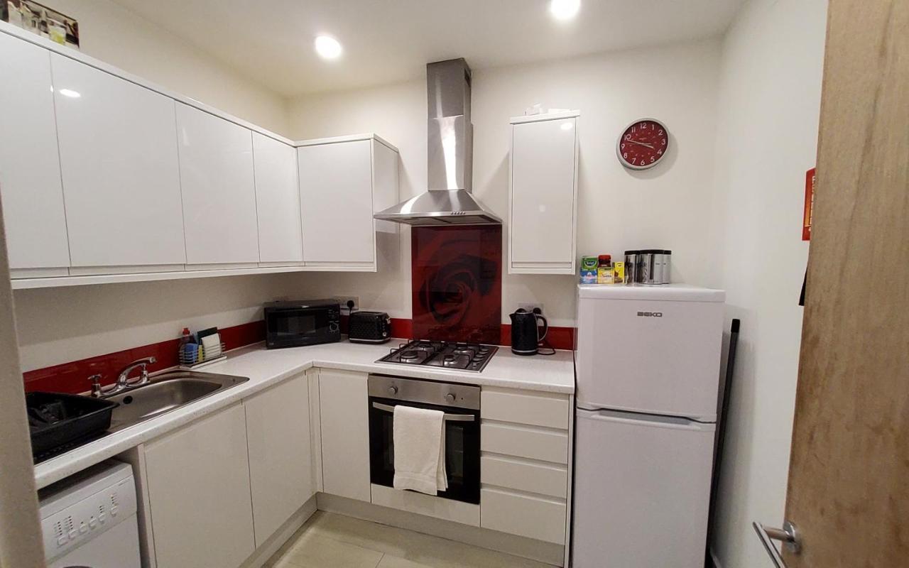 Leith Spectacular Apartment By Sensational Stay Short Lets & Serviced Accommodation With 6 Separate Beds & 2 Baths Edinburgh Eksteriør billede